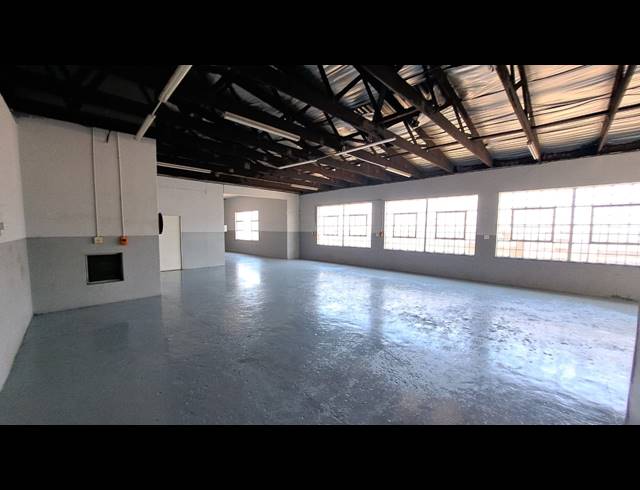 230M² MINI FACTORY TO LET IN RICHARDS BAY CENTRAL